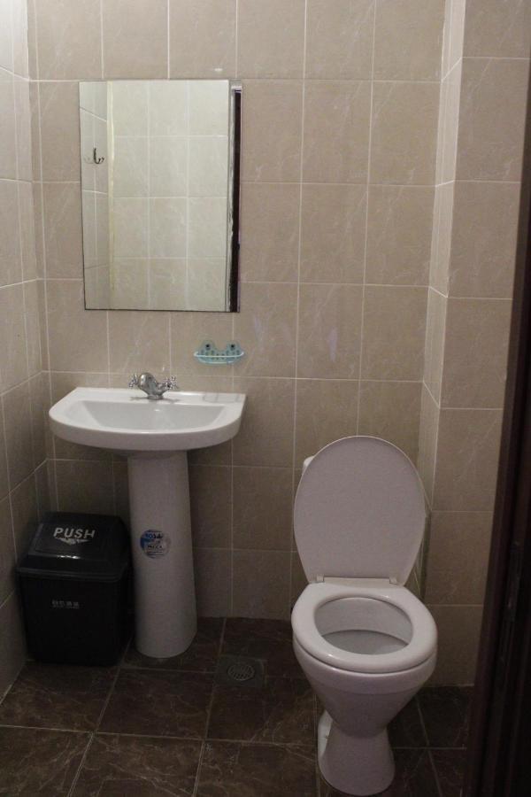 Guest House Dostar - Жағажай Үй Достар Aktau  Exterior foto